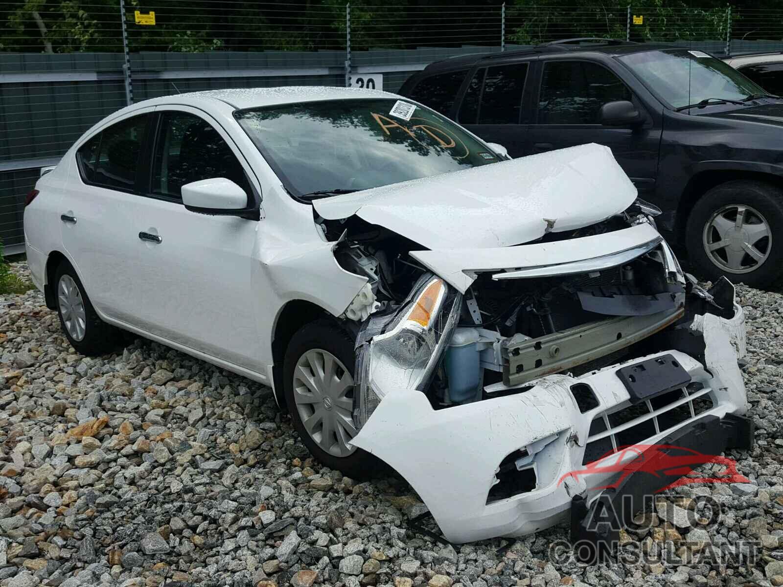 NISSAN VERSA 2017 - 3N1CN7APXHL832143
