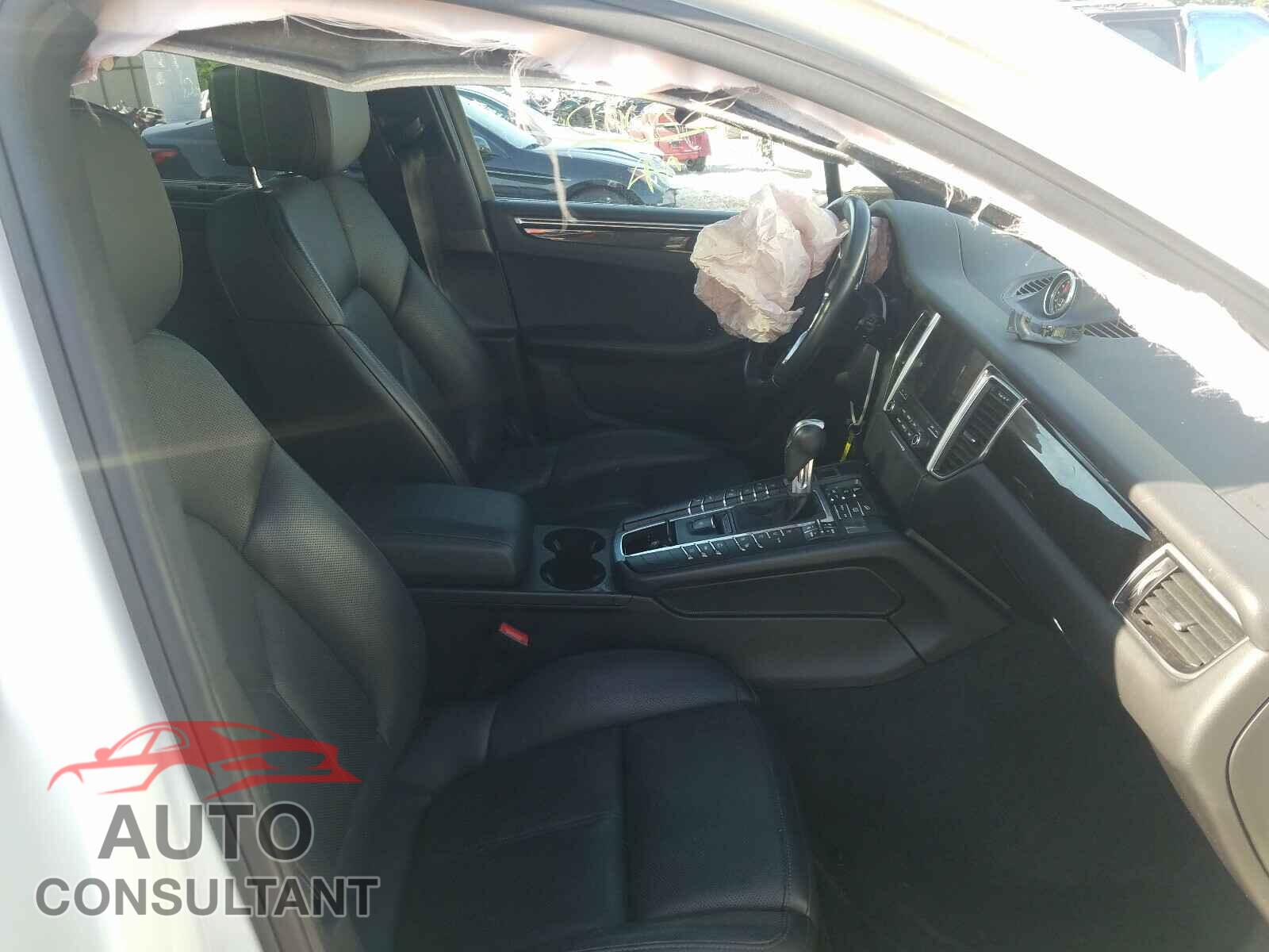PORSCHE MACAN 2017 - WP1AB2A56HLB20009