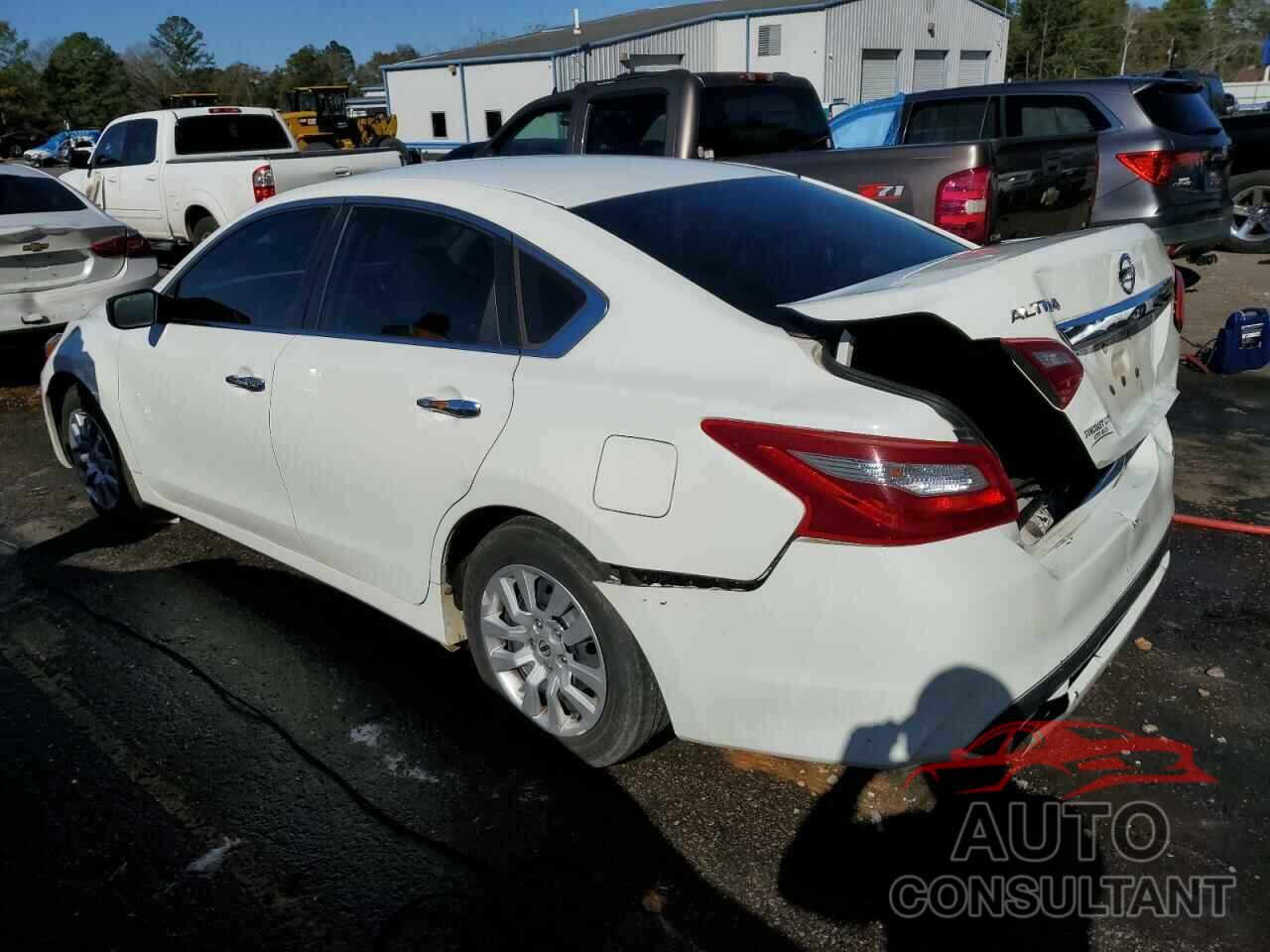 NISSAN ALTIMA 2018 - 1N4AL3AP4JC192277