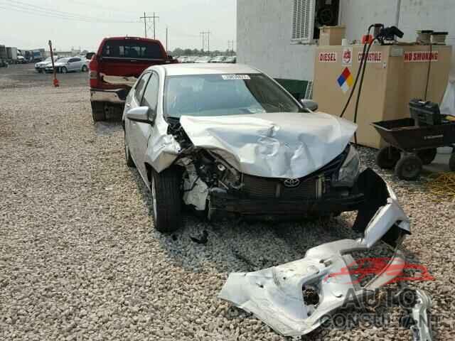 TOYOTA COROLLA 2015 - 5YFBURHE4FP312919