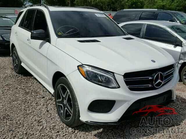 MERCEDES-BENZ GLE350 2017 - 4JGDA5JB2HA826863