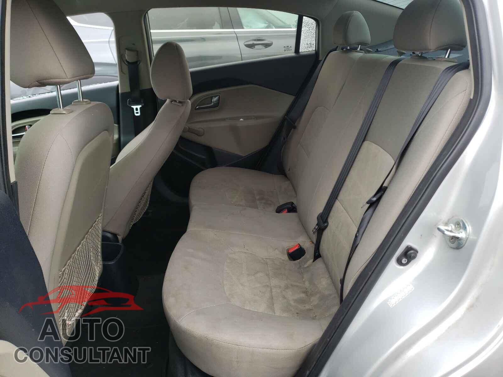 KIA RIO 2016 - 3N1CN7AP8HL811761