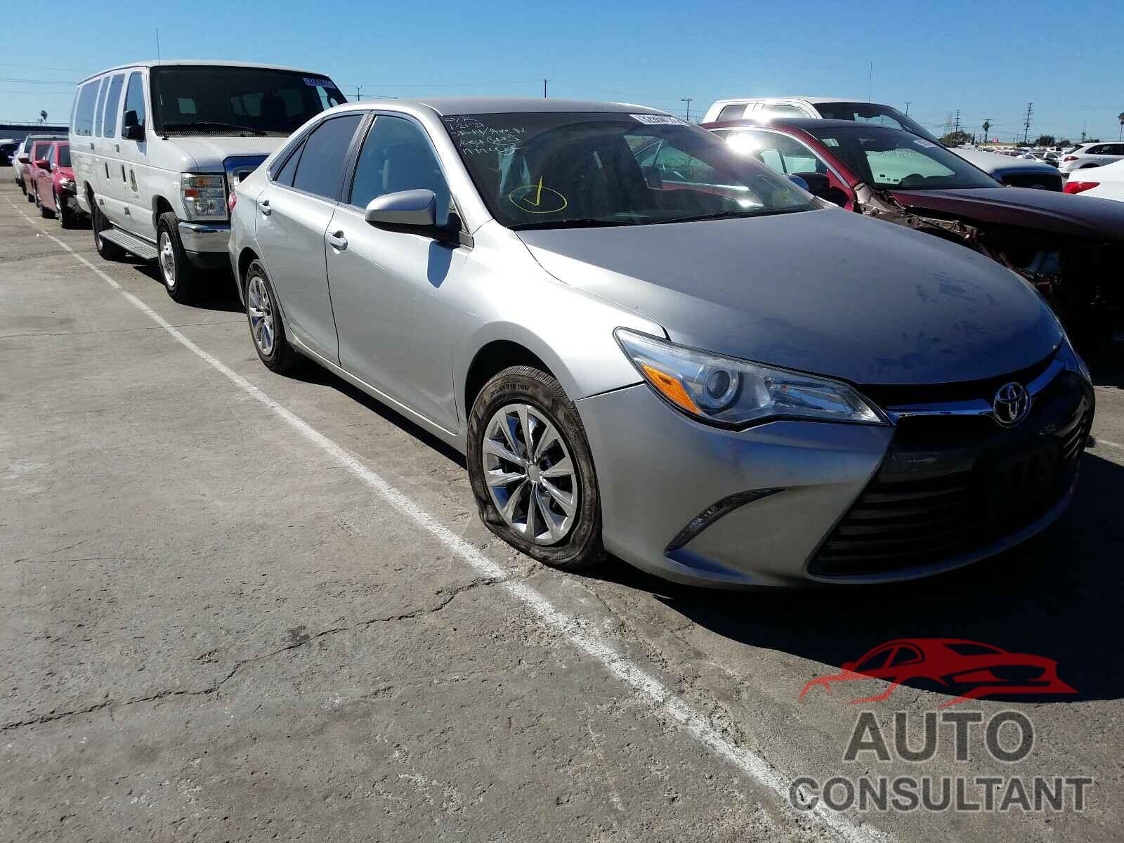 TOYOTA CAMRY 2016 - 4T4BF1FK4GR553082