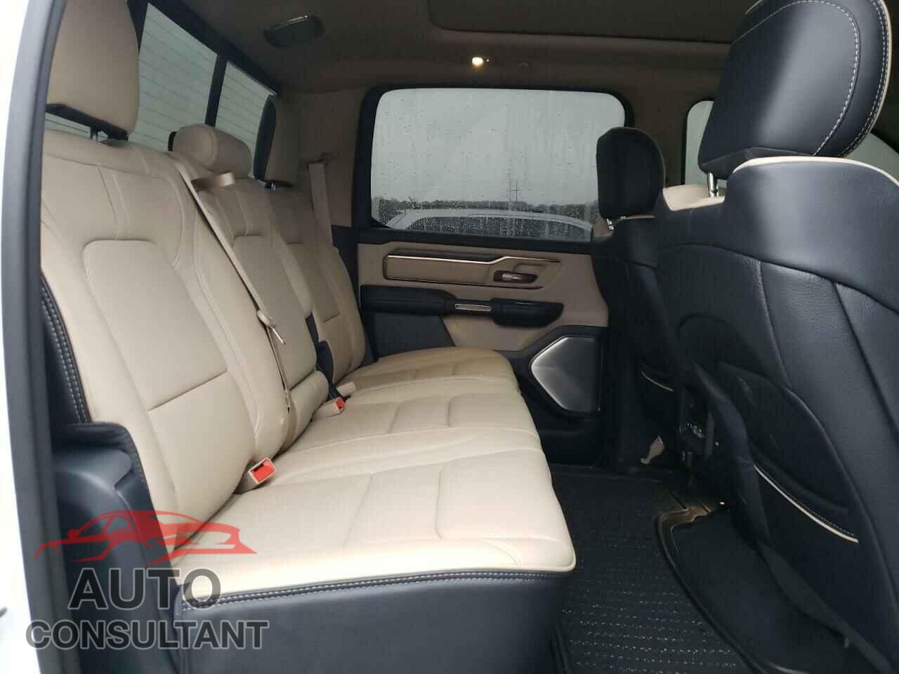 RAM 1500 2021 - 1C6SRFHT9MN519760
