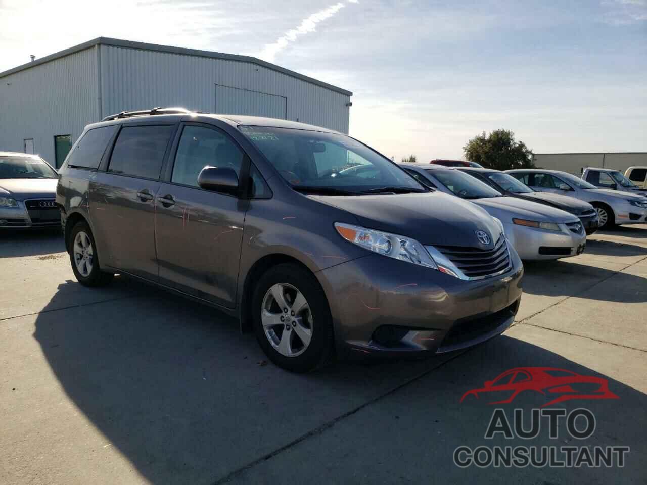 TOYOTA SIENNA 2017 - 5TDKZ3DCXHS869685