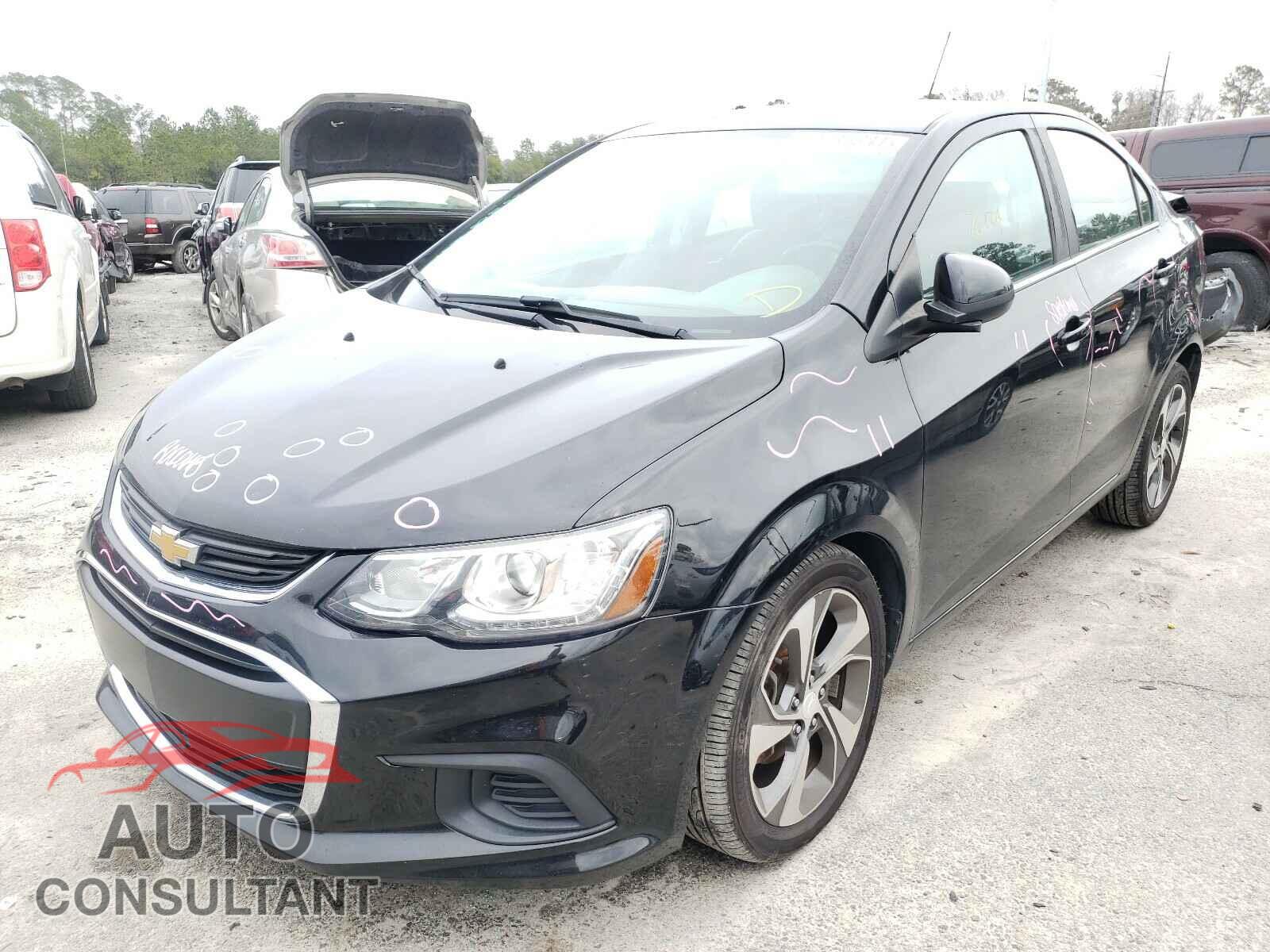CHEVROLET SONIC 2017 - 1G1JF5SB7H4134029