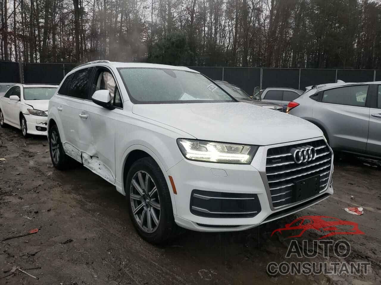 AUDI Q7 2019 - WA1LHAF70KD045705