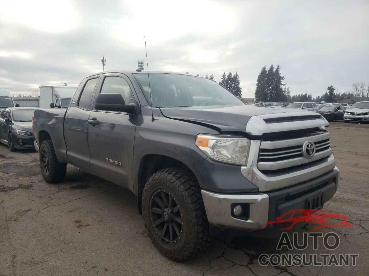 TOYOTA TUNDRA 2017 - 5TFUM5F16HX074075