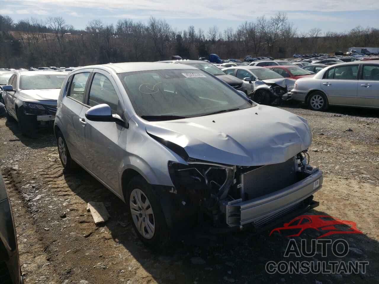 CHEVROLET SONIC 2020 - 1G1JG6SB5L4119332