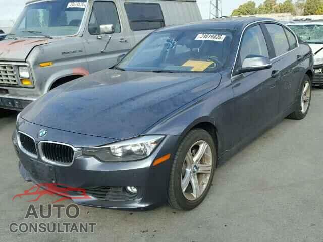 BMW 3 SERIES 2015 - WBA3C1C55FP852441