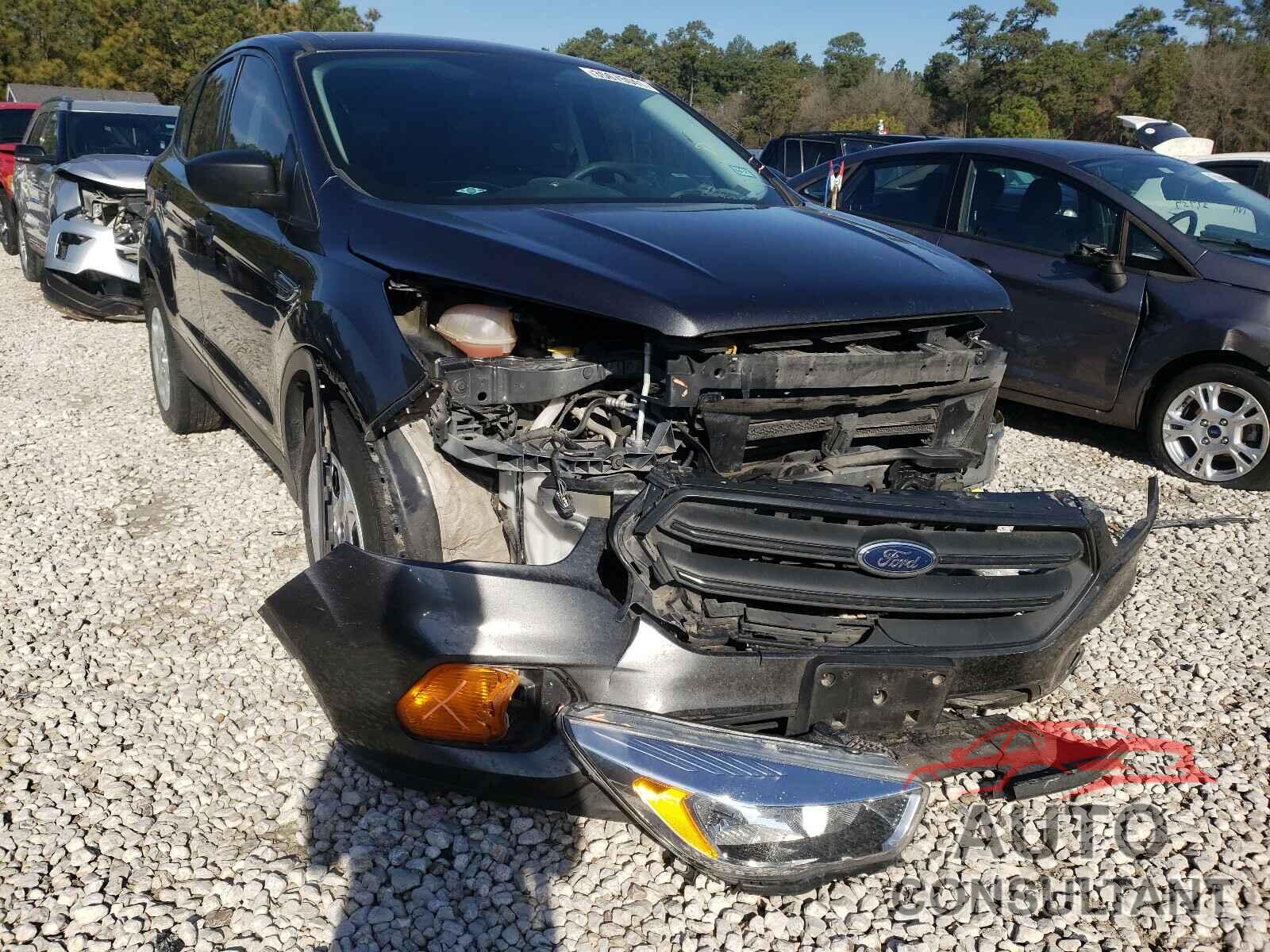 FORD ESCAPE 2017 - 1FMCU0F74HUE07535