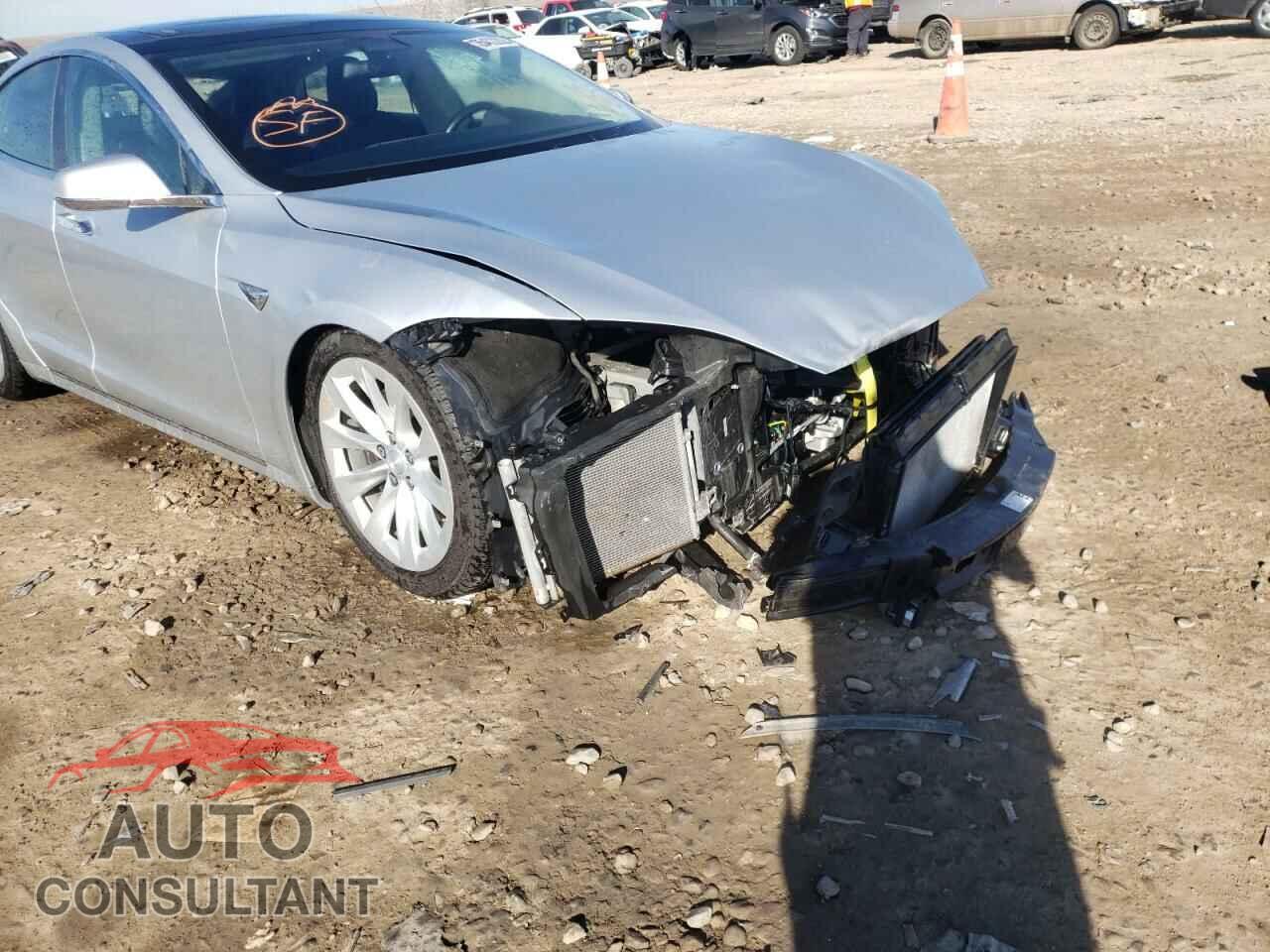 TESLA MODEL S 2017 - 5YJSA1E26HF190941