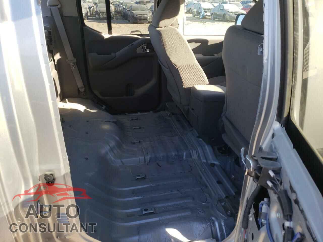 NISSAN FRONTIER 2019 - 1N6AD0ERXKN709148