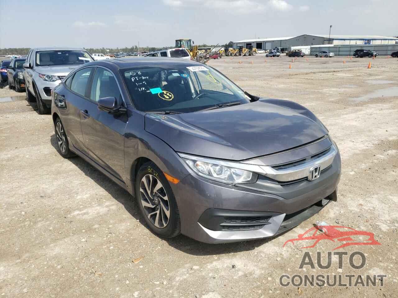 HONDA CIVIC 2018 - 2HGFC2F76JH604491