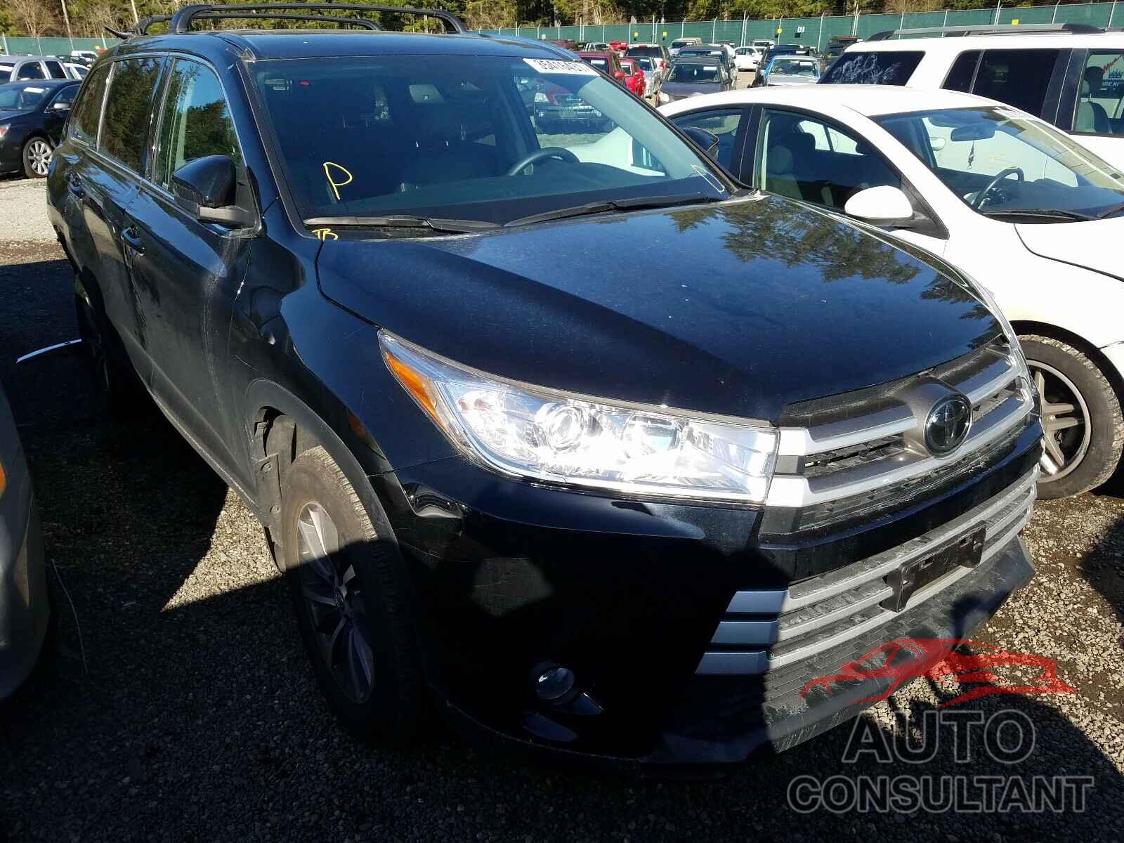 TOYOTA HIGHLANDER 2019 - 5TDJZRFH6KS589177