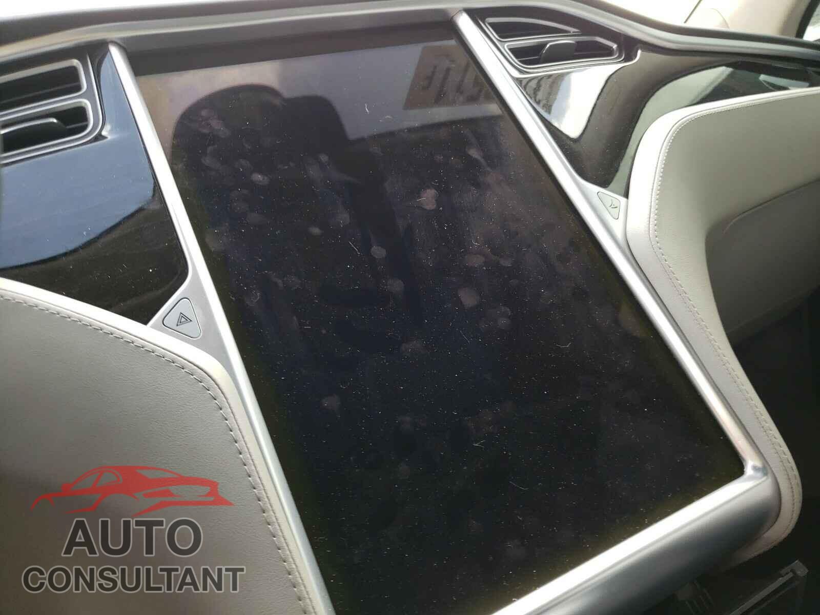 TESLA MODEL S 2016 - 5YJSA1E10GF159934