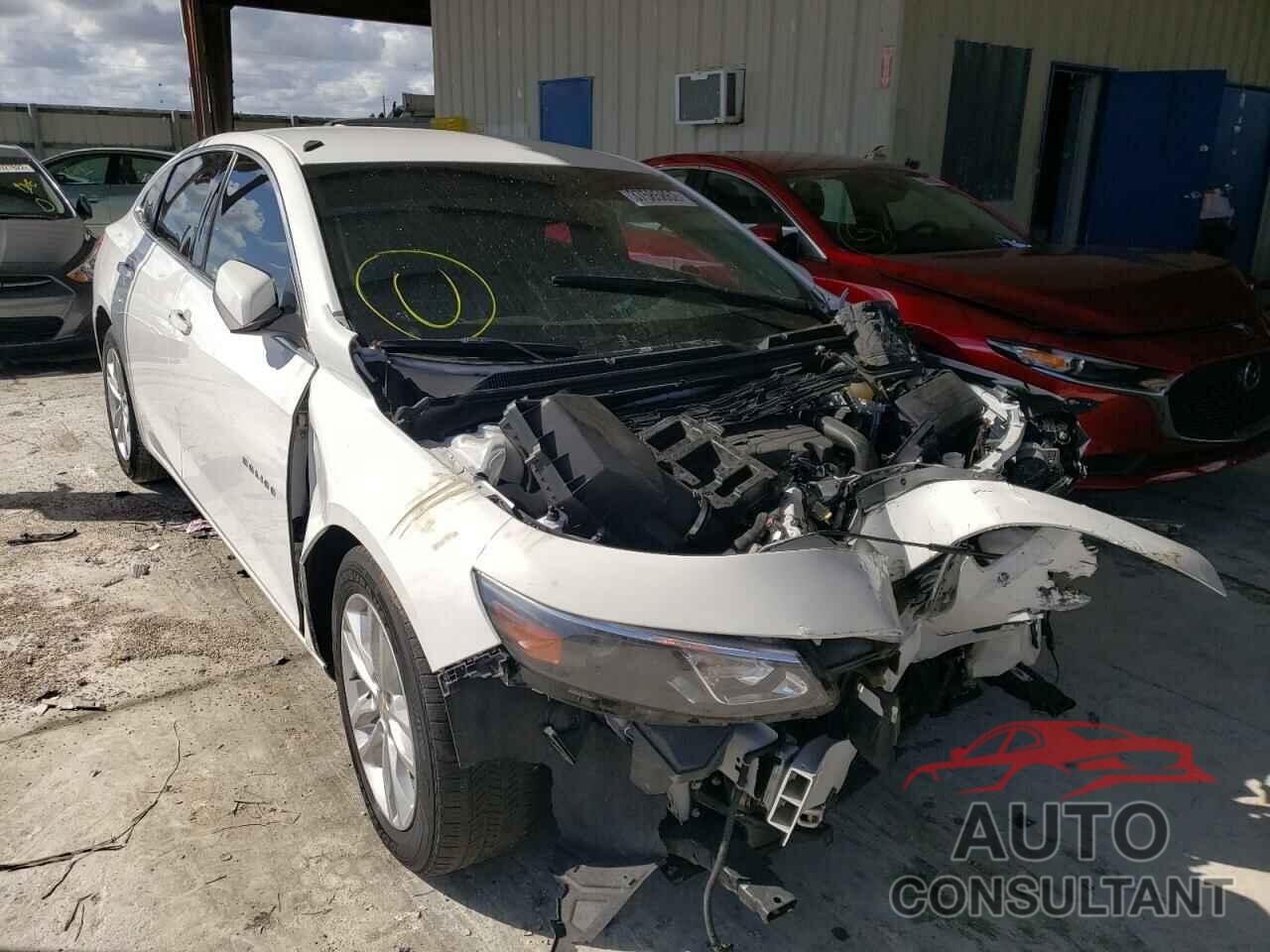 CHEVROLET MALIBU 2018 - 1G1ZD5ST9JF271808