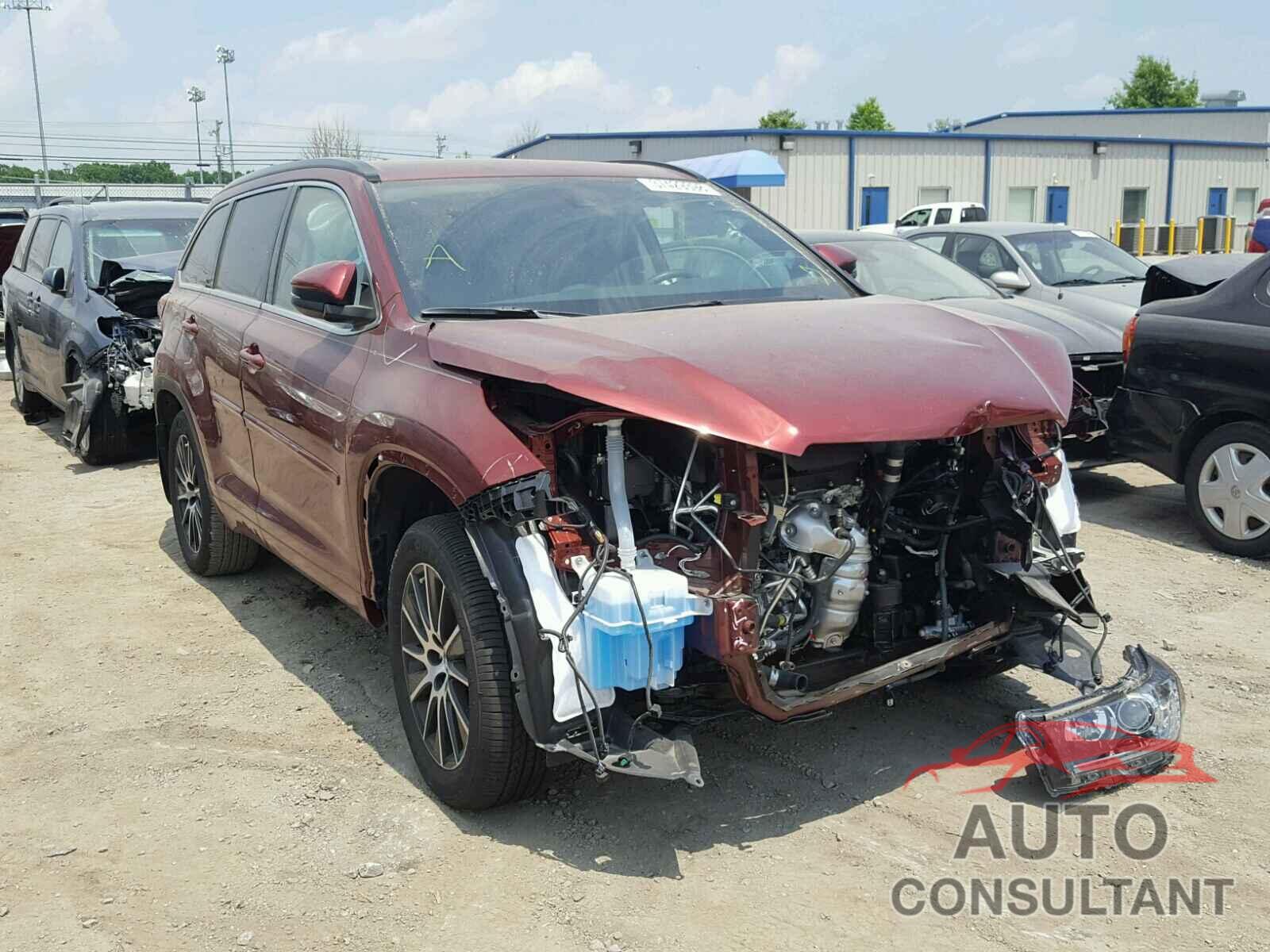 TOYOTA HIGHLANDER 2018 - 5TDJZRFH8JS526578