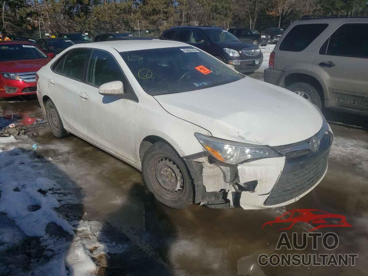 TOYOTA CAMRY 2016 - 4T4BF1FKXGR534228