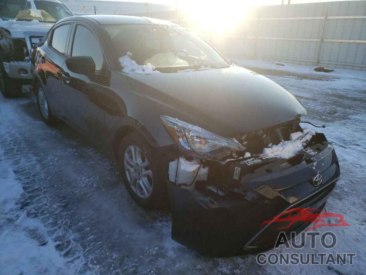 TOYOTA YARIS 2017 - 3MYDLBYVXHY153685