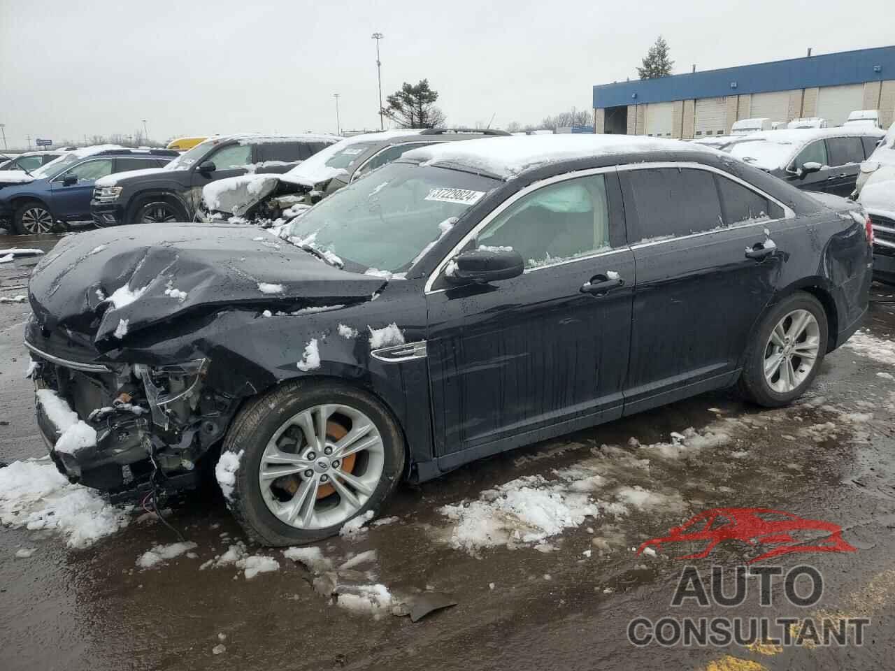 FORD TAURUS 2017 - 1FAHP2D80HG124210