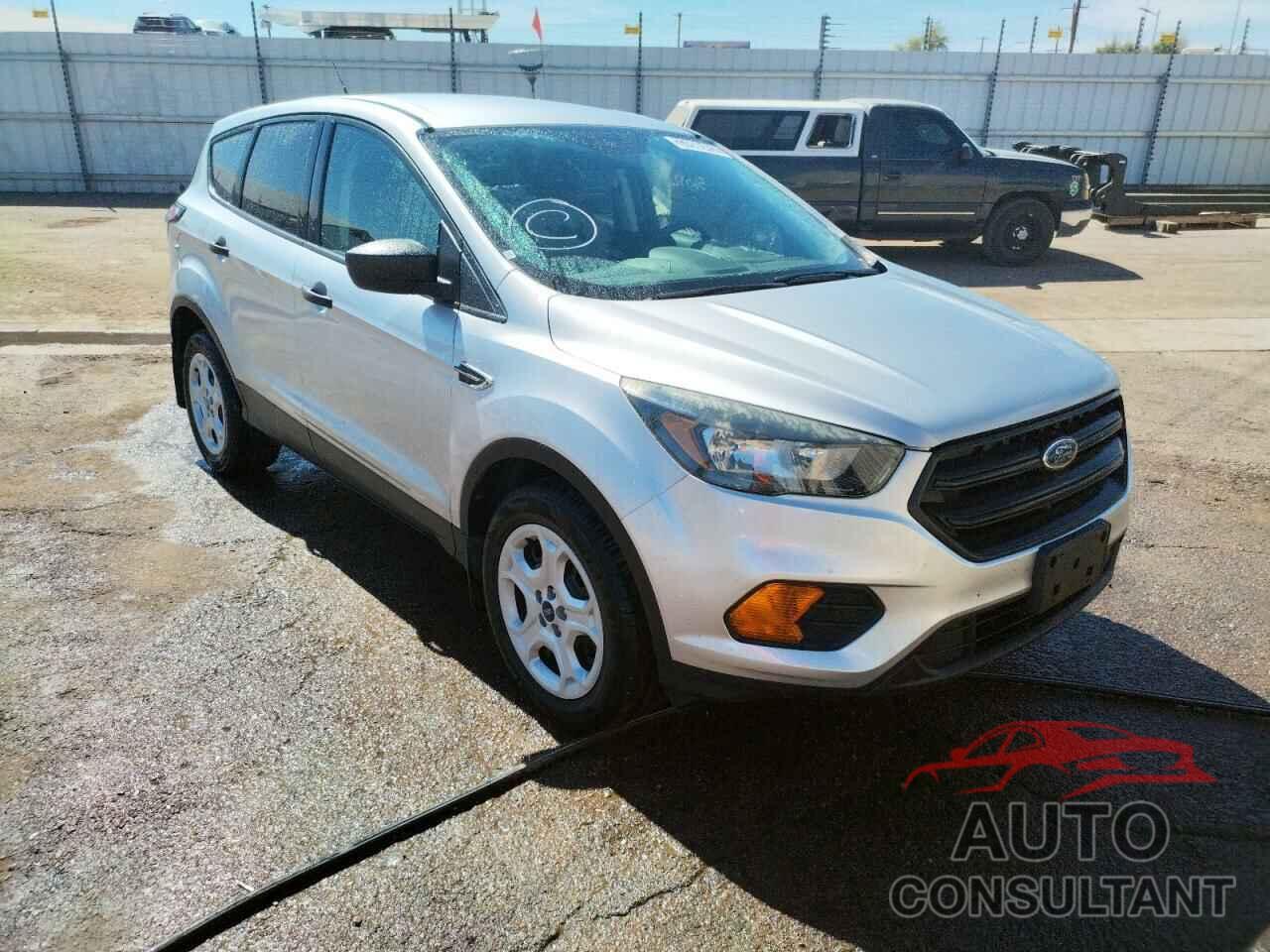 FORD ESCAPE 2018 - 1FMCU0F77JUB25900