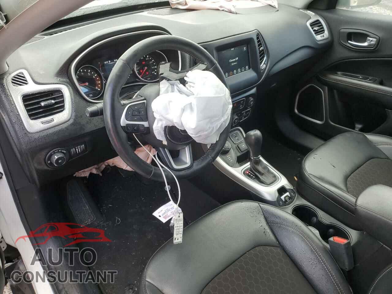 JEEP COMPASS 2020 - 3C4NJDBB2LT234592