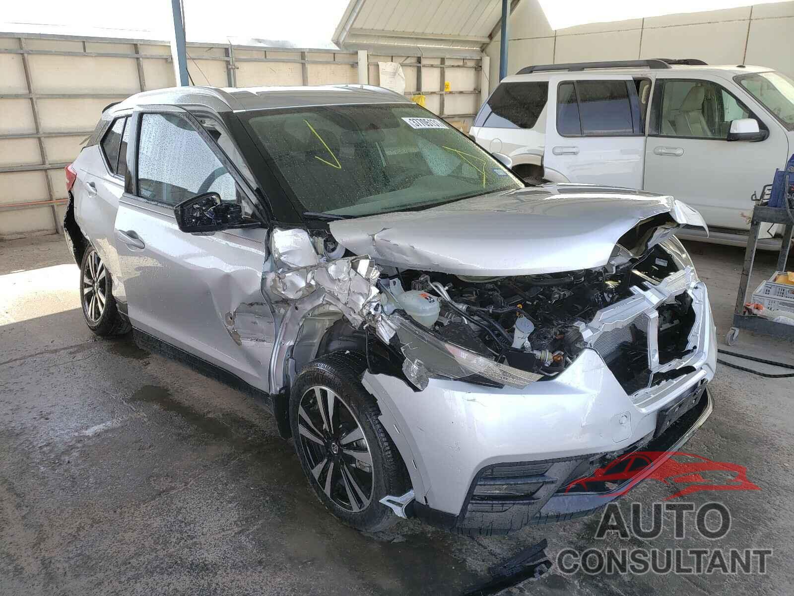 NISSAN KICKS 2019 - 3N1CP5CU2KL481687