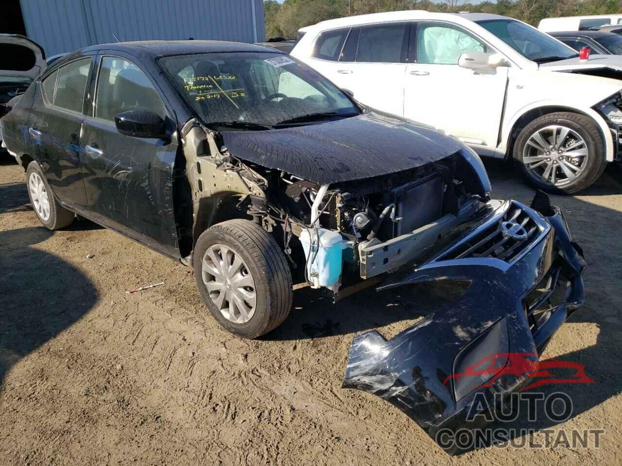 NISSAN VERSA 2019 - 3N1CN7AP5KL808873