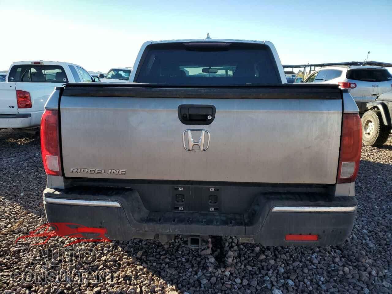HONDA RIDGELINE 2017 - 5FPYK2F67HB001350