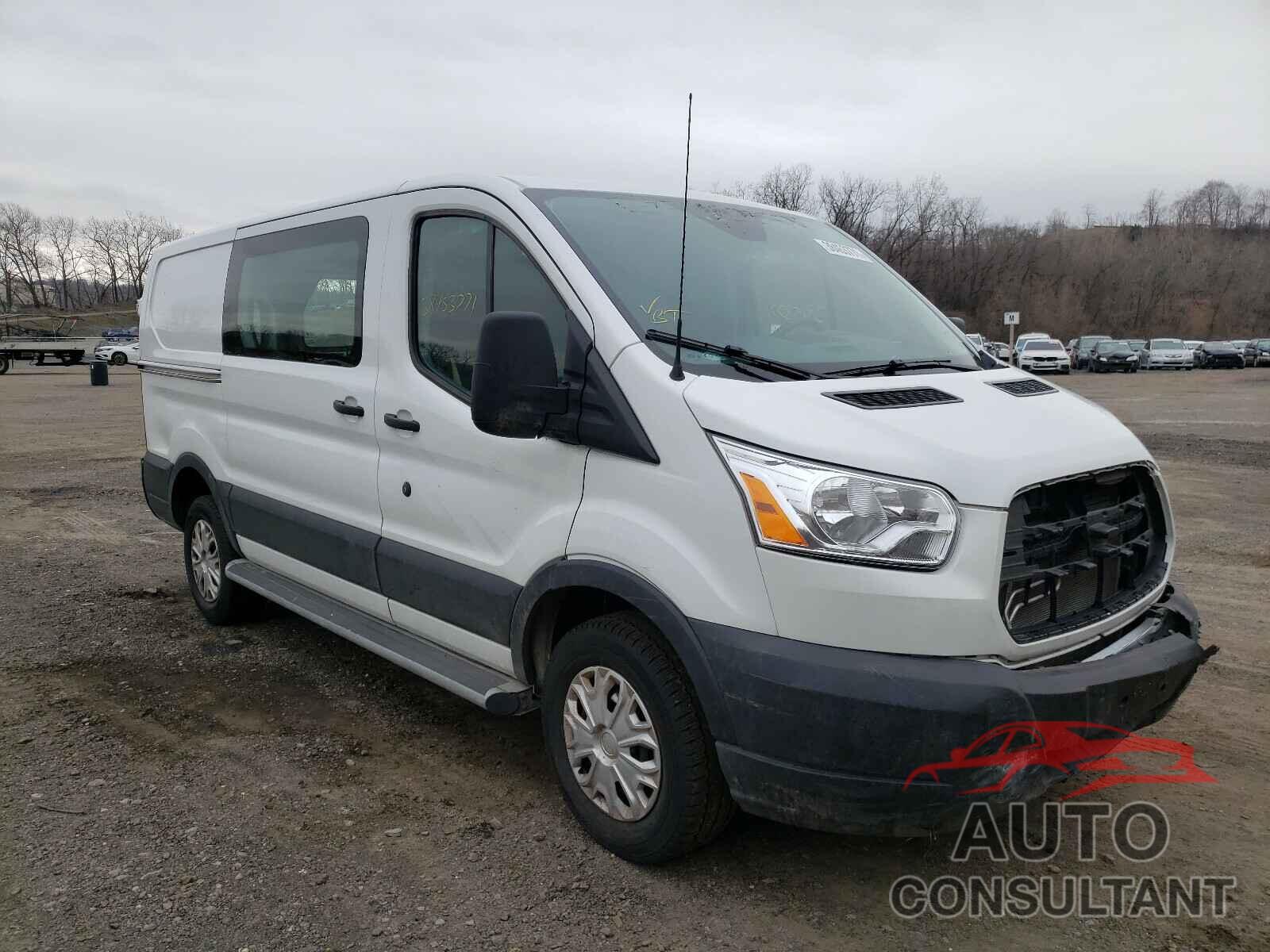 FORD TRANSIT CO 2019 - 1FTYR1YM2KKB35008