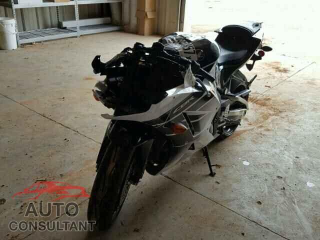 HONDA CBR CYCLE 2016 - JH2PC40J0GK200775