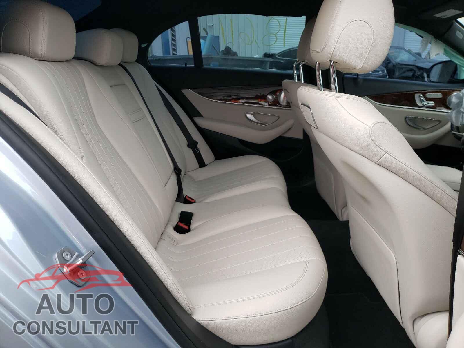 MERCEDES-BENZ E CLASS 2018 - WDDZF4JB0JA371996
