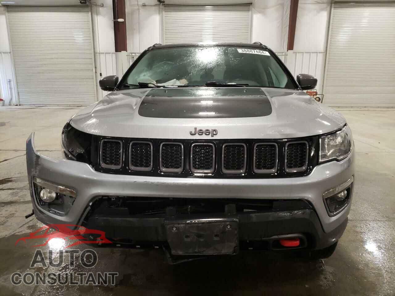 JEEP COMPASS 2018 - 3C4NJDDB2JT234487