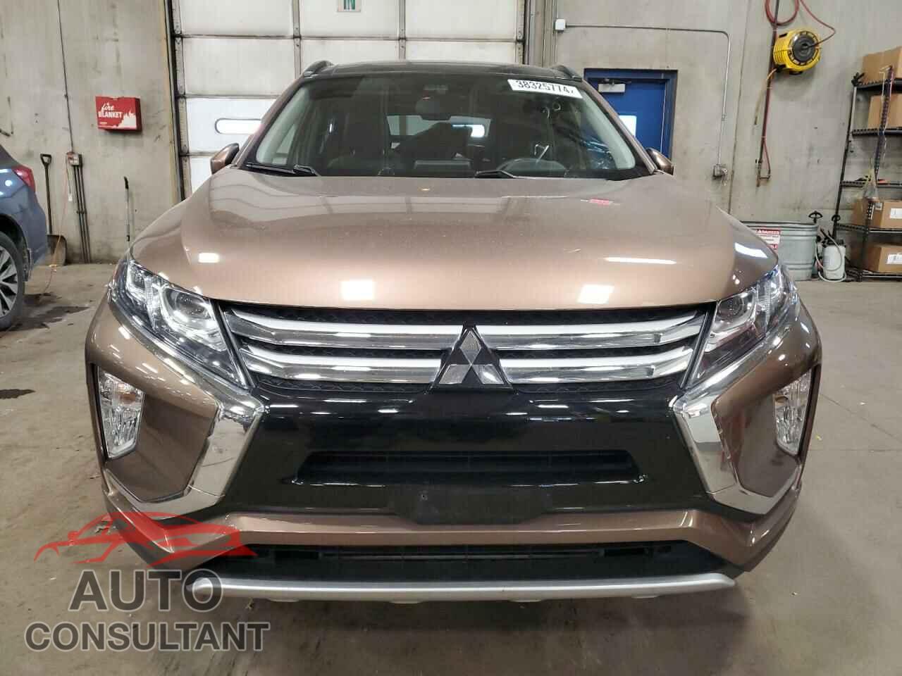 MITSUBISHI ECLIPSE 2018 - JA4AT5AA6JZ041014