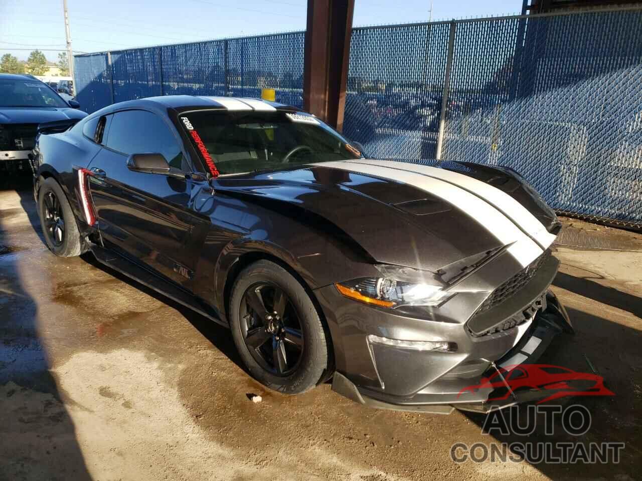 FORD MUSTANG 2019 - 1FA6P8THXK5174207