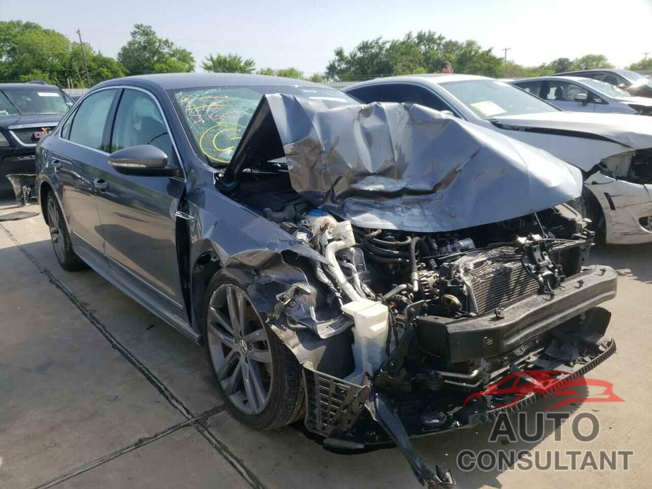 VOLKSWAGEN PASSAT 2017 - 1VWDT7A32HC037634