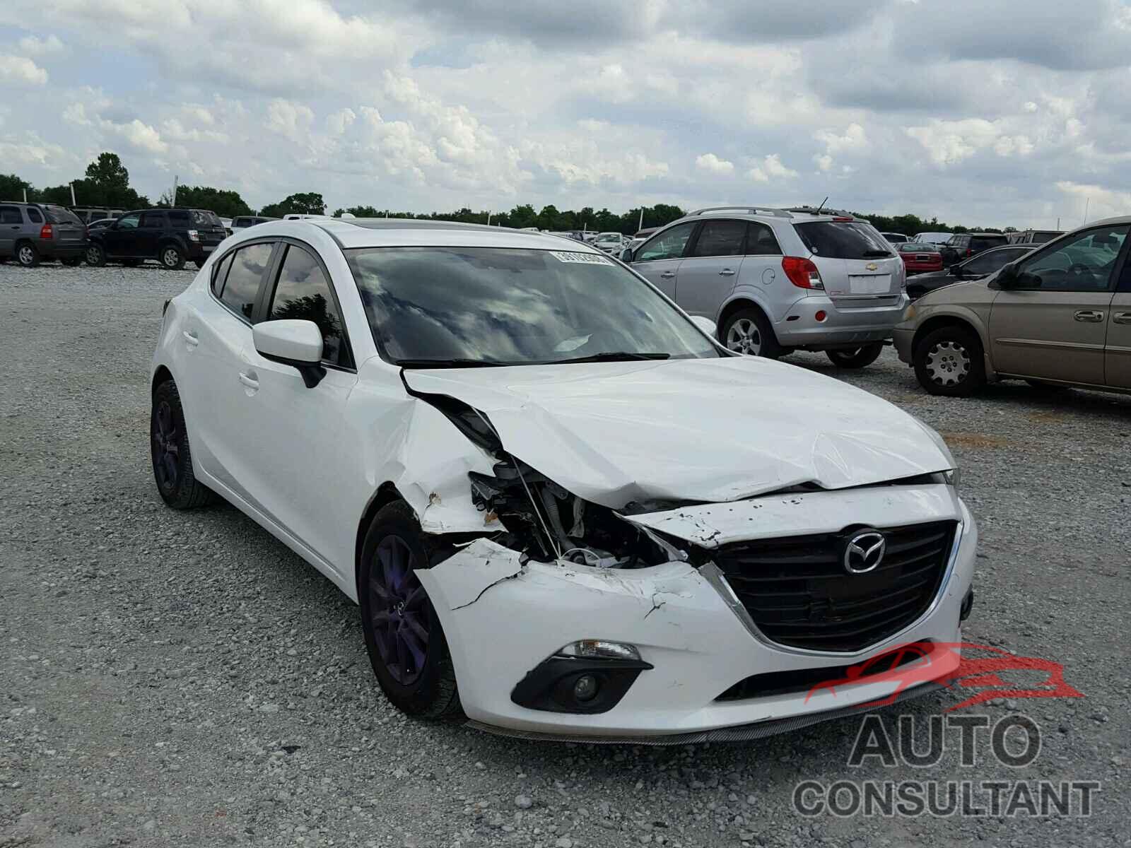 MAZDA 3 2016 - 3MZBM1N71GM264132