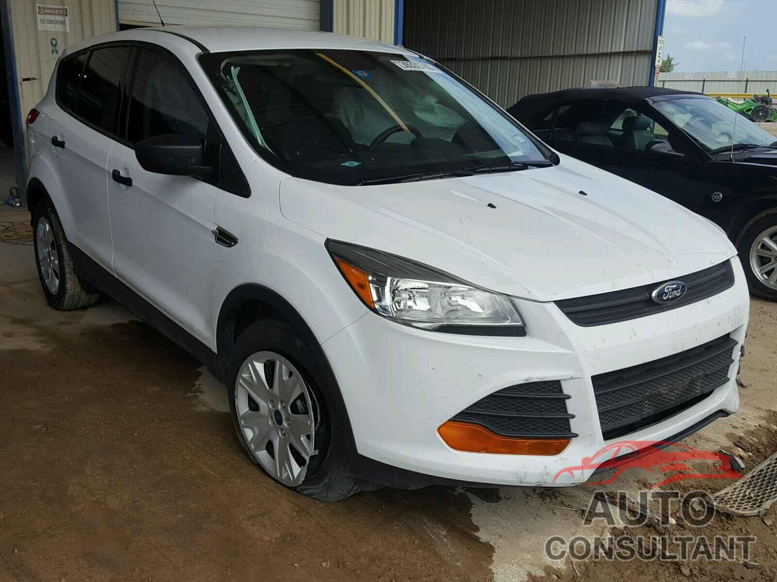 FORD ESCAPE 2016 - 1FMCU0F71GUA38440
