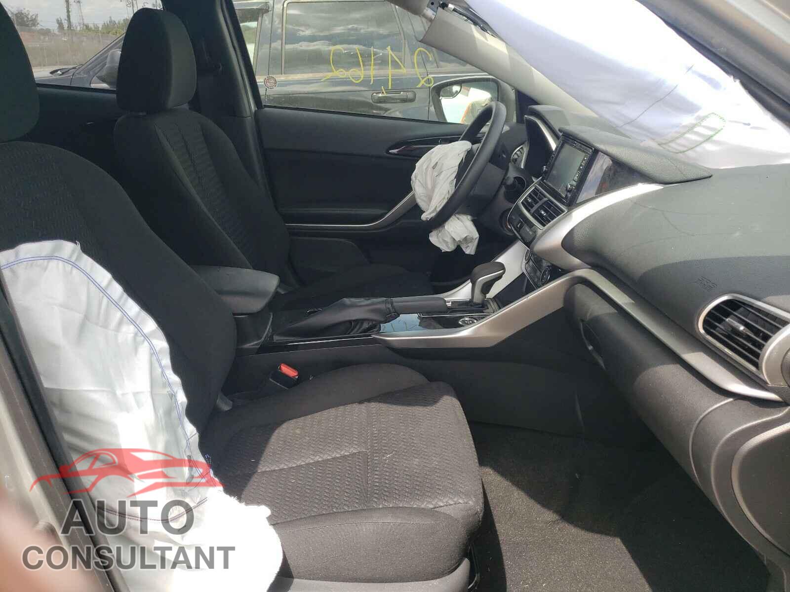 MITSUBISHI ECLIPSE 2020 - JA4AT3AA2LZ022144