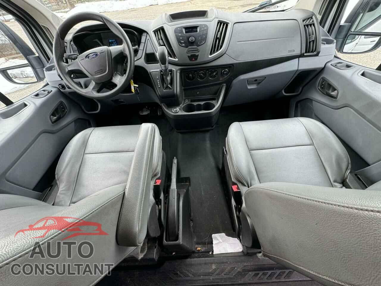 FORD TRANSIT 2019 - 1FBZX2ZMXKKB06729