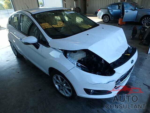 FORD FIESTA 2015 - 3FADP4EJ5FM120670