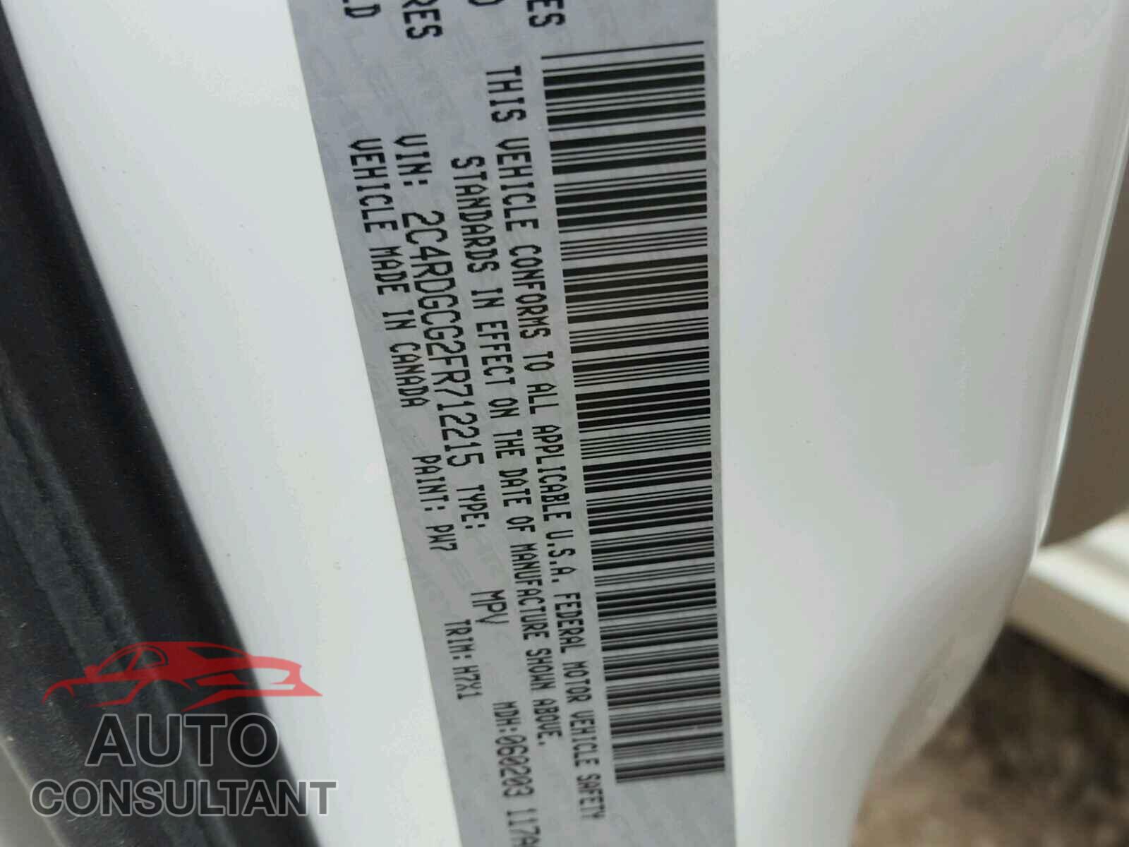 DODGE CARAVAN 2015 - 2C4RDGCG2FR712215