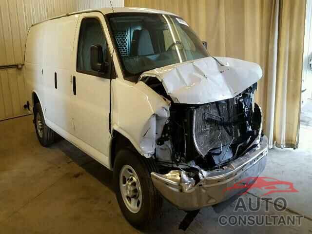 CHEVROLET EXPRESS 2015 - 1GCWGFCF3F1201578