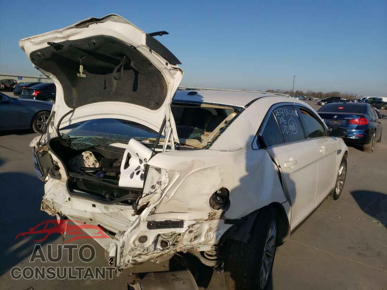 FORD TAURUS 2016 - 1FAHP2F81GG109856