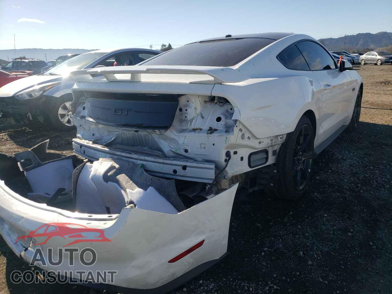 FORD MUSTANG 2018 - 1FA6P8CF4J5138395