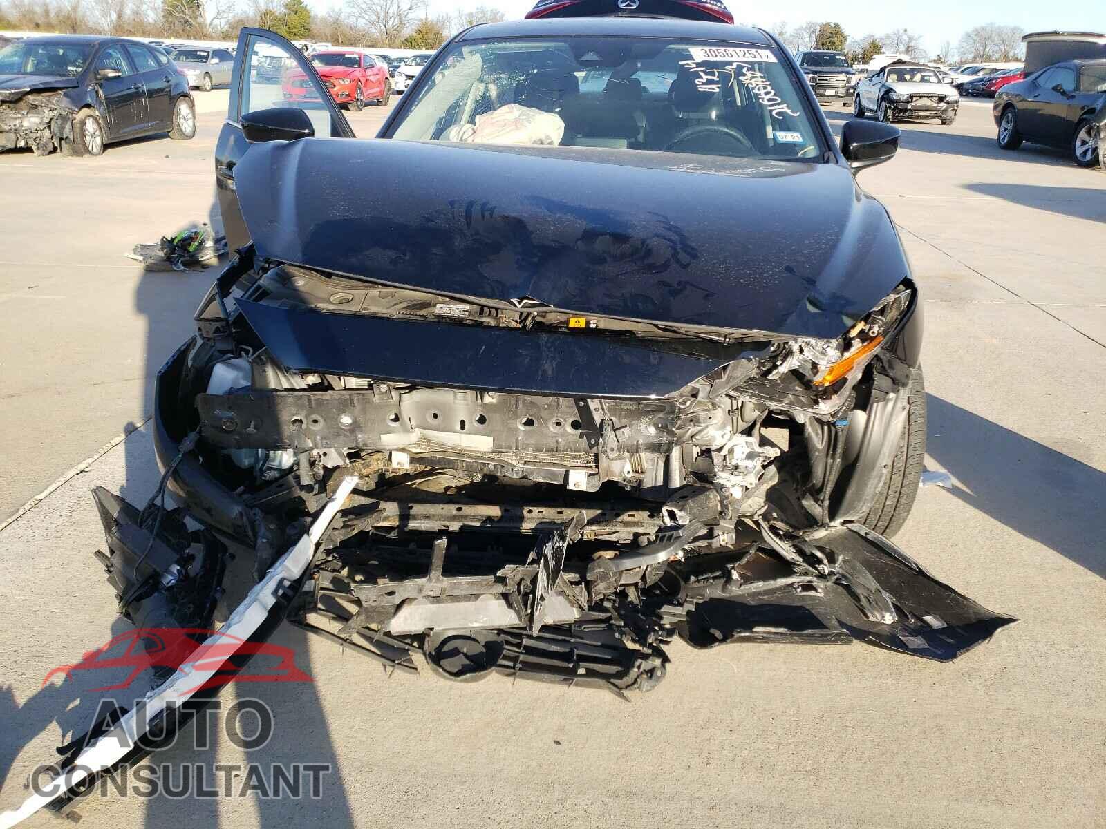 MAZDA 3 2017 - JM1BN1V79H1100626