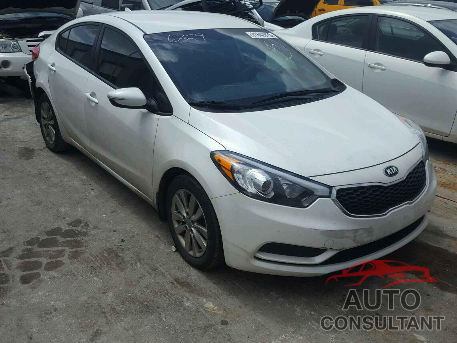 KIA FORTE 2016 - KNAFX4A60G5569053
