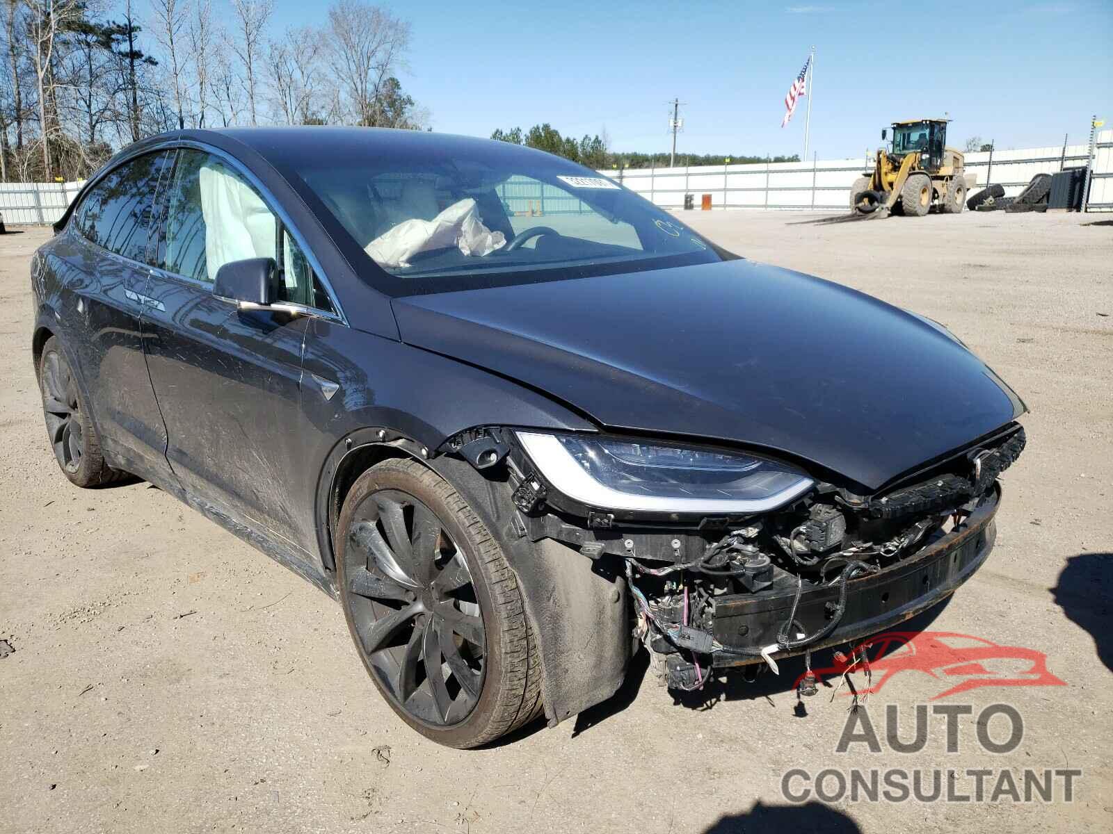 TESLA MODEL X 2017 - 5YJXCAE28HF060269