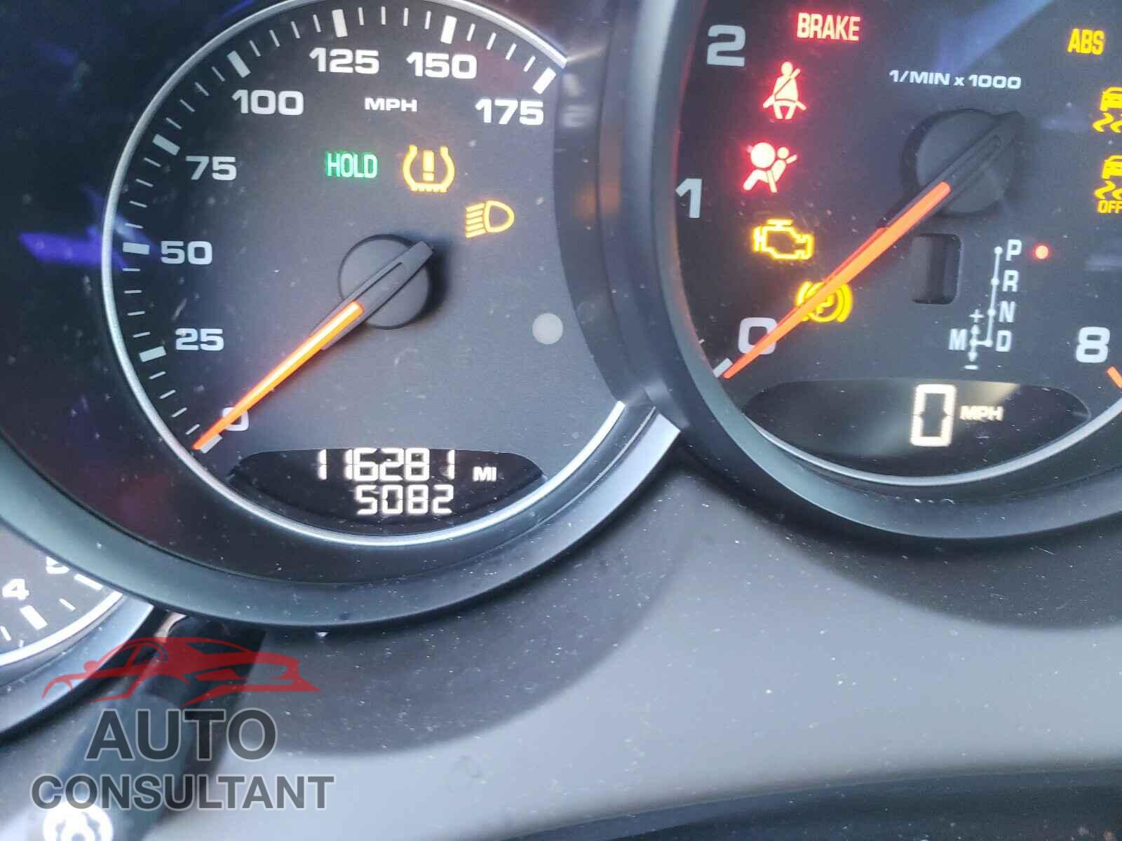 PORSCHE CAYENNE 2017 - WP1AA2A24HKA82682